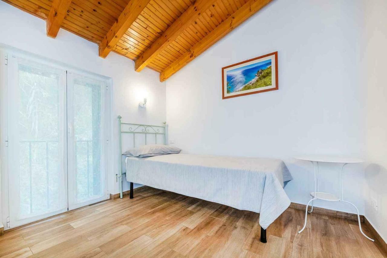 Cà Frighilin Apartment Finale Ligure Ngoại thất bức ảnh